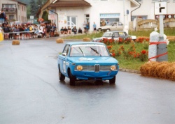 Dvůr